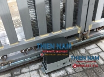800kg MOTOR CỔNG TRƯỢT (LÙA) TỰ ĐỘNG BENINCA BULL8M (800kg)